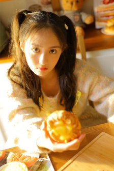 脱依舞娘大战人狼